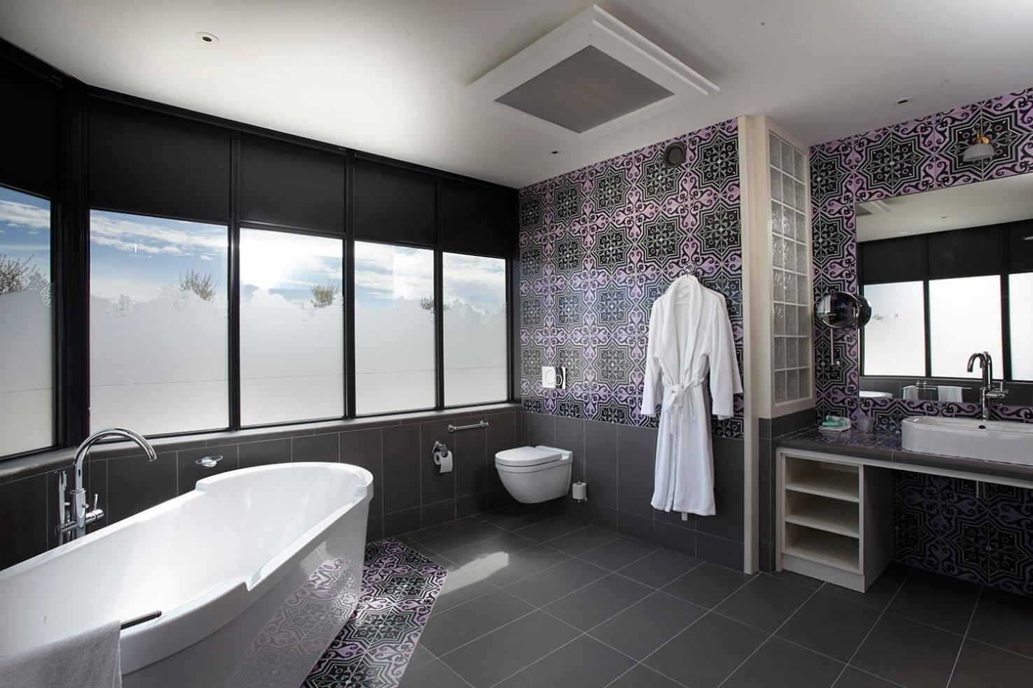 Chateau La Rose Perriere Lussac  Room photo